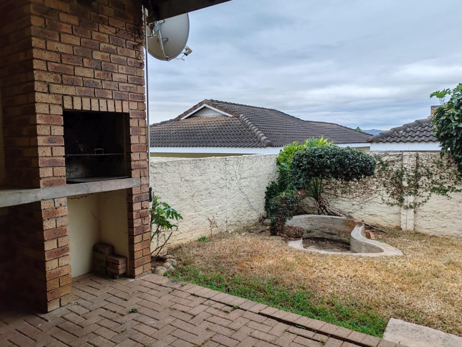 2 Bedroom Property for Sale in West Acres Mpumalanga