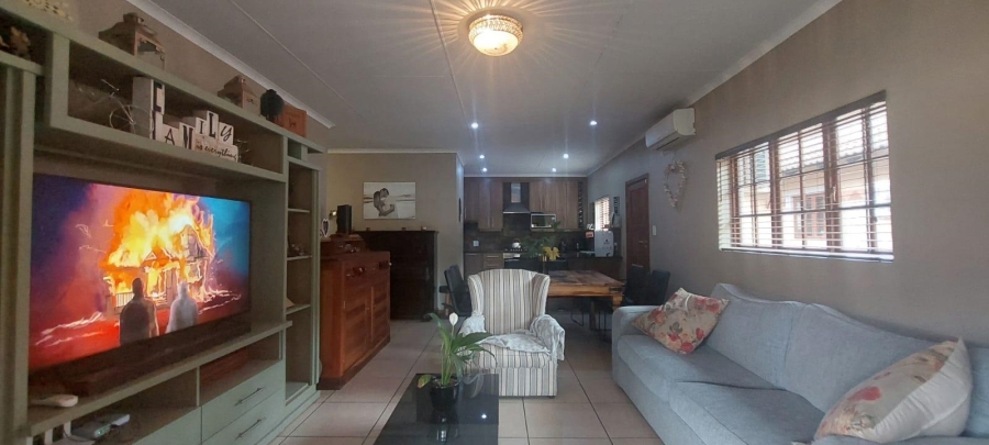 3 Bedroom Property for Sale in West Acres Mpumalanga