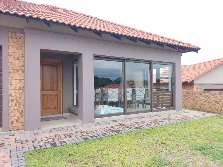 To Let 2 Bedroom Property for Rent in Bateleur Estate Mpumalanga