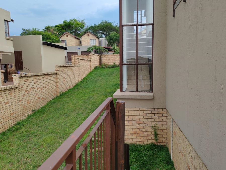 2 Bedroom Property for Sale in Stonehenge Ext 1 Mpumalanga