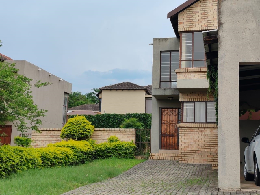 2 Bedroom Property for Sale in Stonehenge Ext 1 Mpumalanga