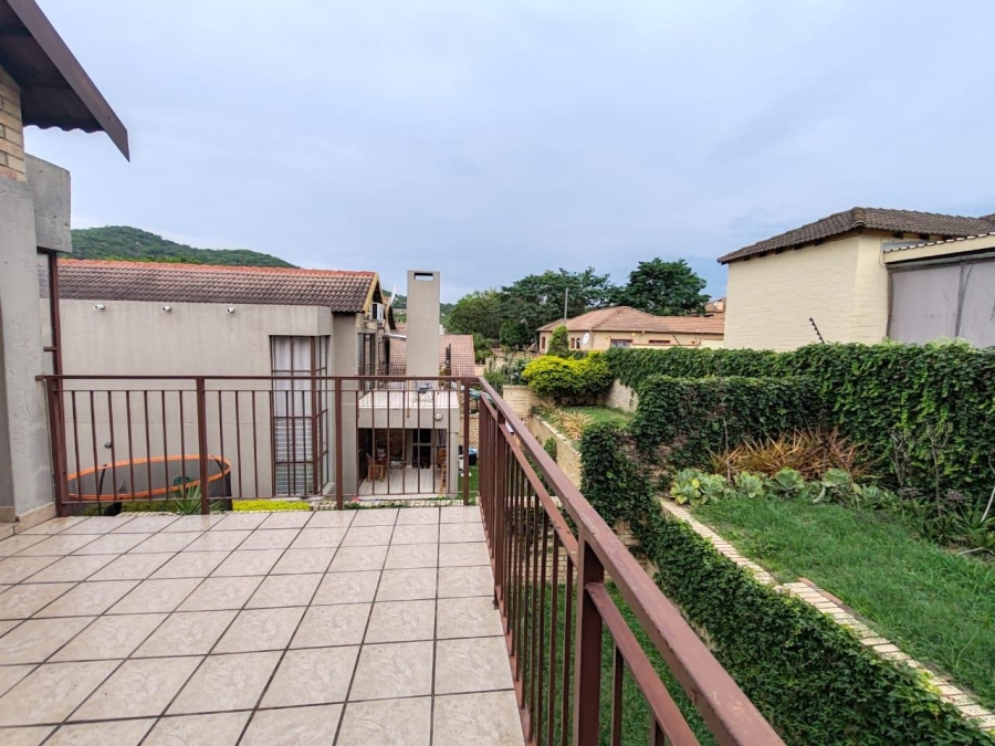 2 Bedroom Property for Sale in Stonehenge Ext 1 Mpumalanga