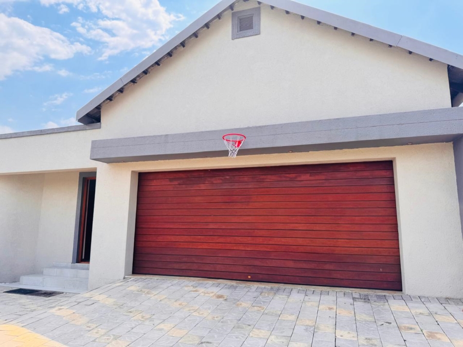 3 Bedroom Property for Sale in Elawini Lifestyle Estate Mpumalanga