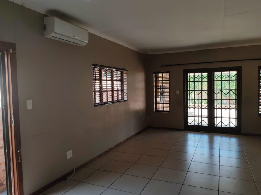 3 Bedroom Property for Sale in West Acres Mpumalanga