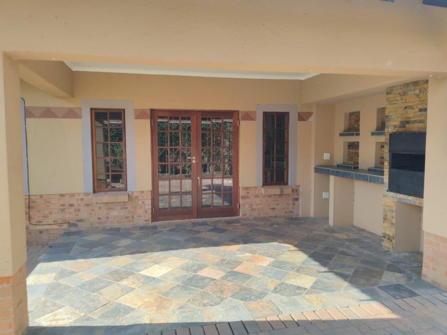 3 Bedroom Property for Sale in West Acres Mpumalanga