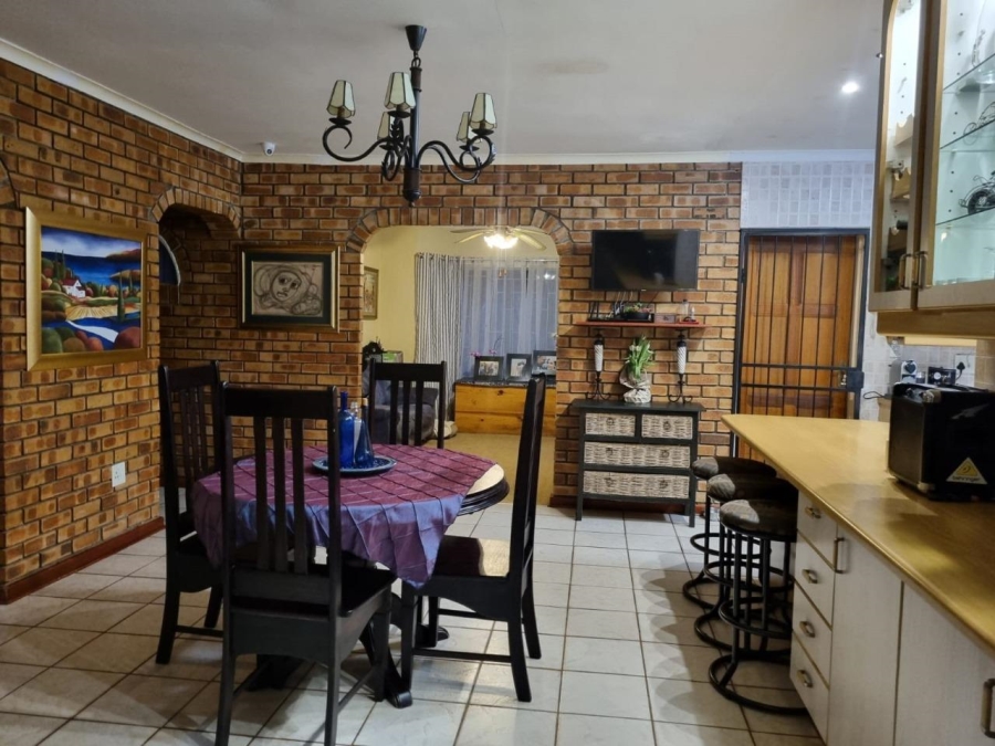 3 Bedroom Property for Sale in Nelspruit Mpumalanga