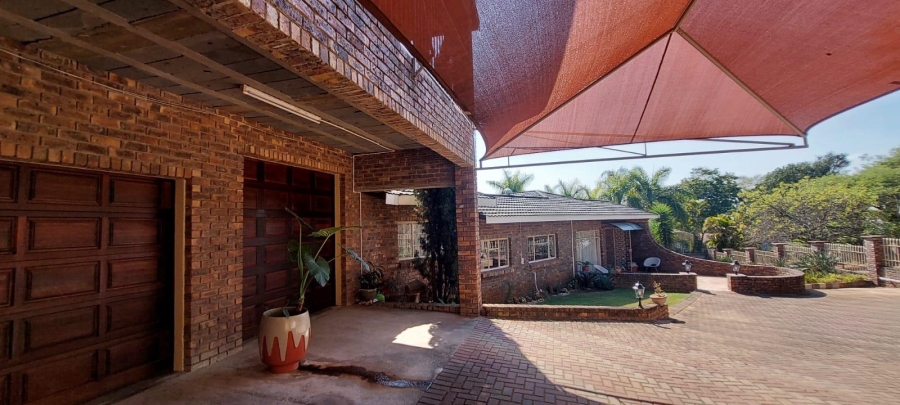 5 Bedroom Property for Sale in Sonheuwel Mpumalanga