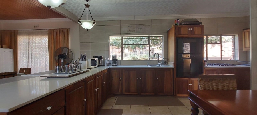 5 Bedroom Property for Sale in Sonheuwel Mpumalanga