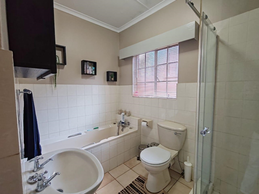 3 Bedroom Property for Sale in West Acres Ext 2 Mpumalanga