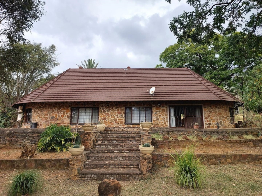 5 Bedroom Property for Sale in Nelspruit Rural Mpumalanga