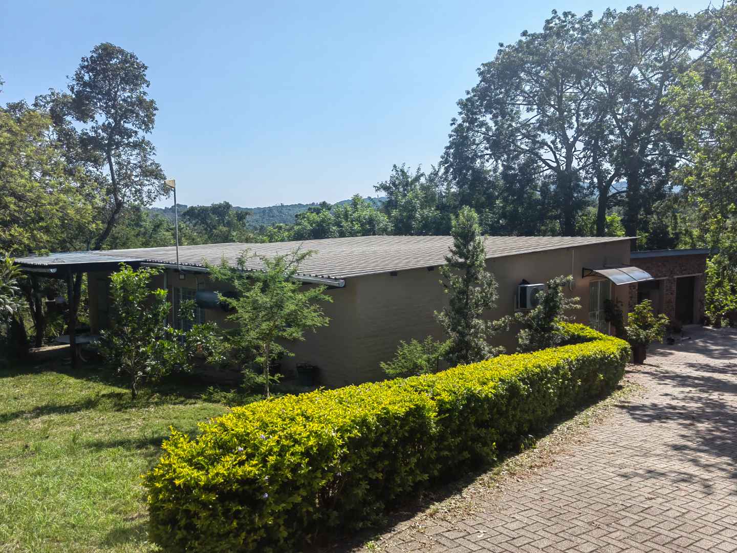 6 Bedroom Property for Sale in Uitkyk Mpumalanga