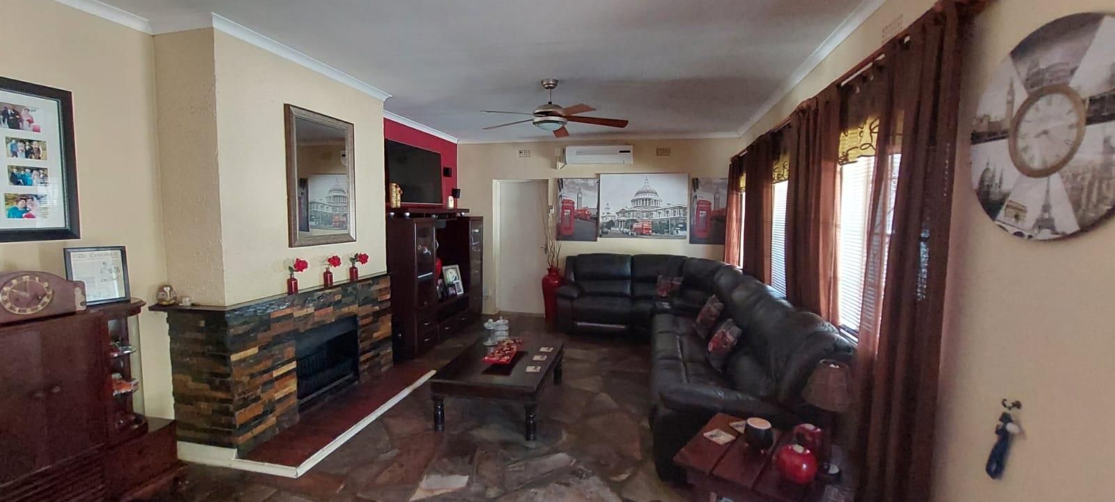 5 Bedroom Property for Sale in West Acres Mpumalanga