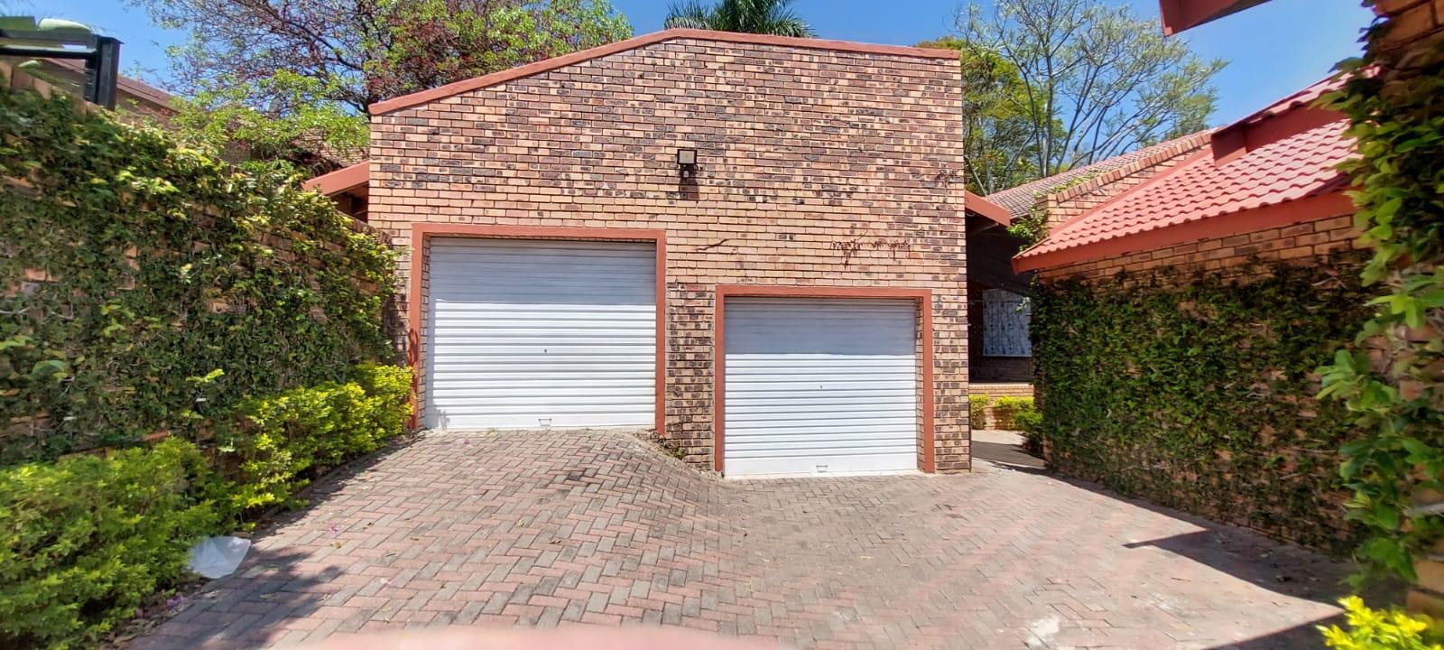 3 Bedroom Property for Sale in Sonheuwel Mpumalanga