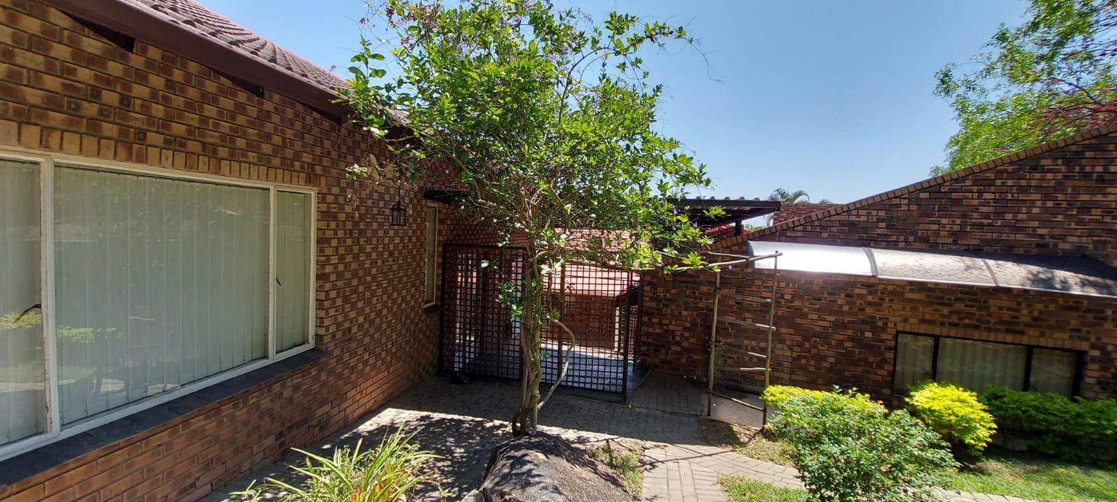 3 Bedroom Property for Sale in Sonheuwel Mpumalanga