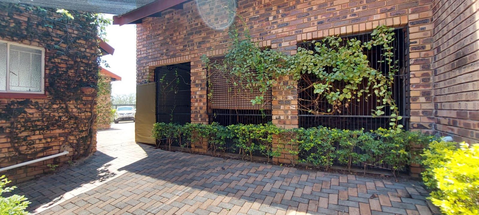 3 Bedroom Property for Sale in Sonheuwel Mpumalanga