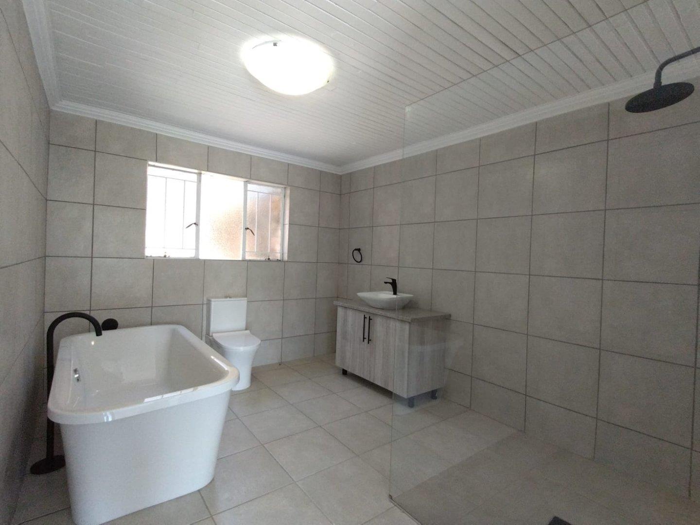 3 Bedroom Property for Sale in Sonheuwel Mpumalanga