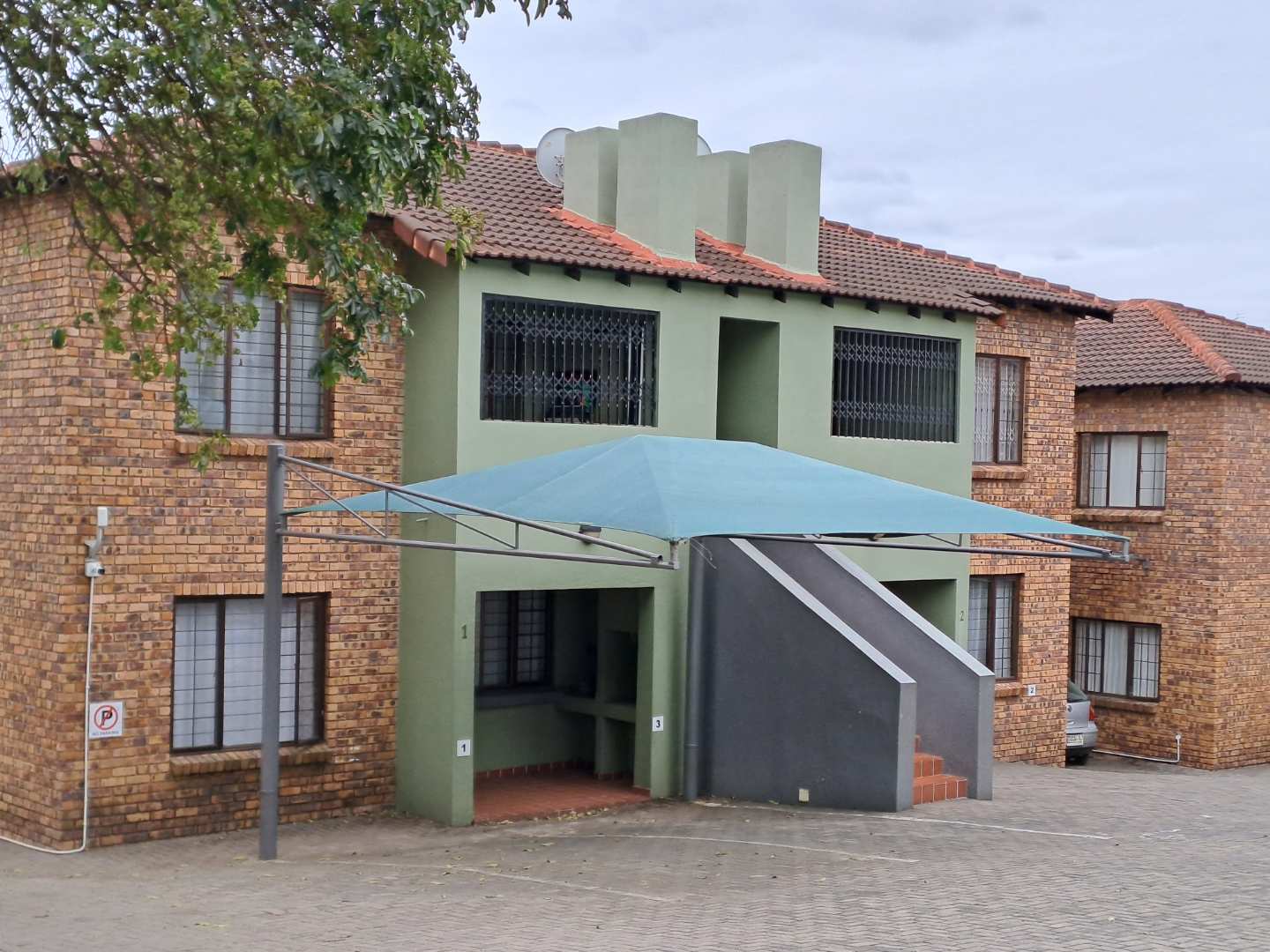 2 Bedroom Property for Sale in Sonheuwel Mpumalanga