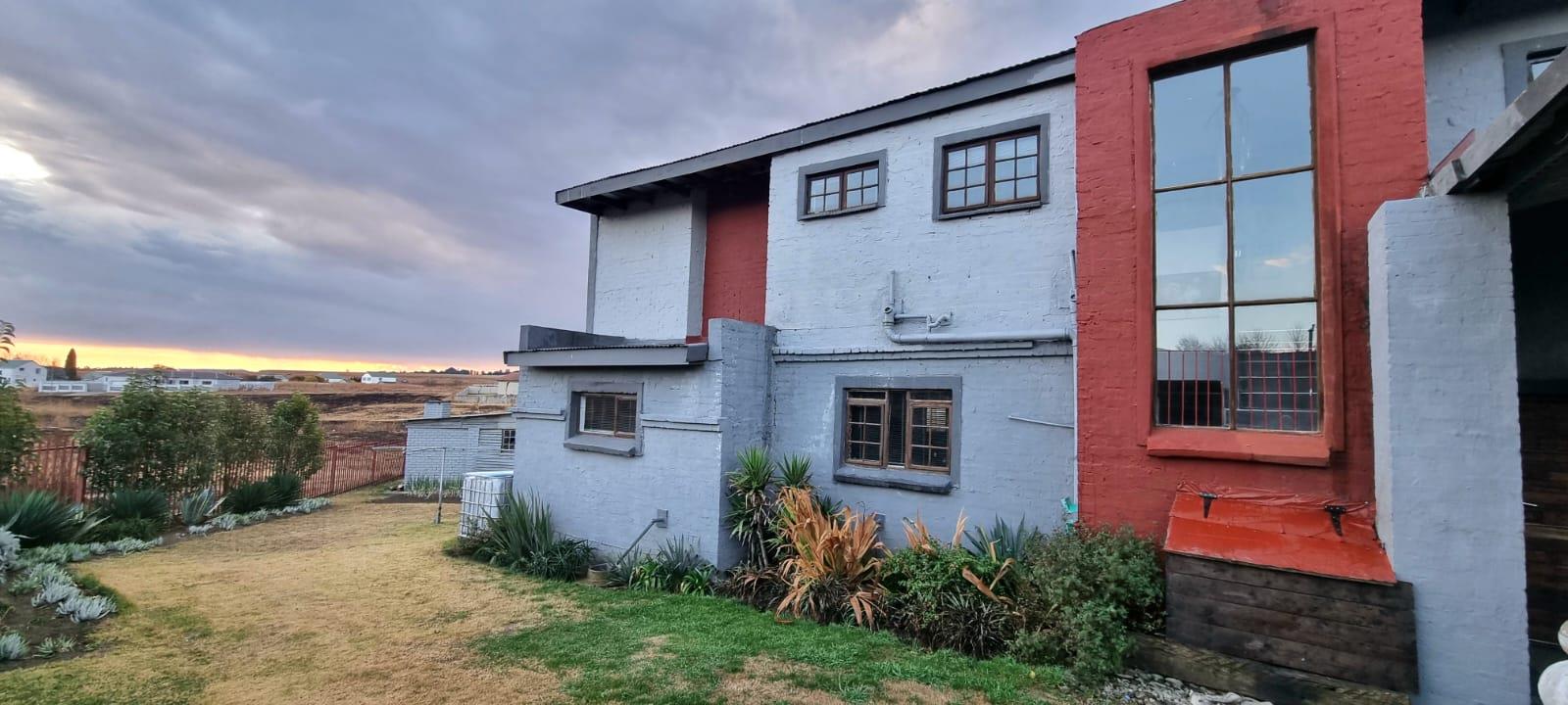 5 Bedroom Property for Sale in Volksrust Mpumalanga