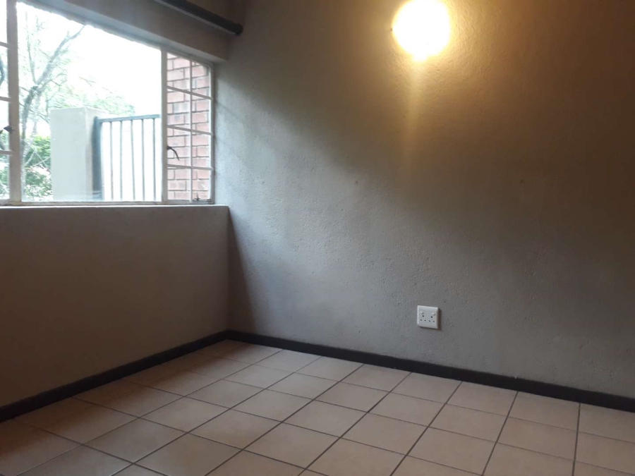 To Let 2 Bedroom Property for Rent in West Acres Mpumalanga