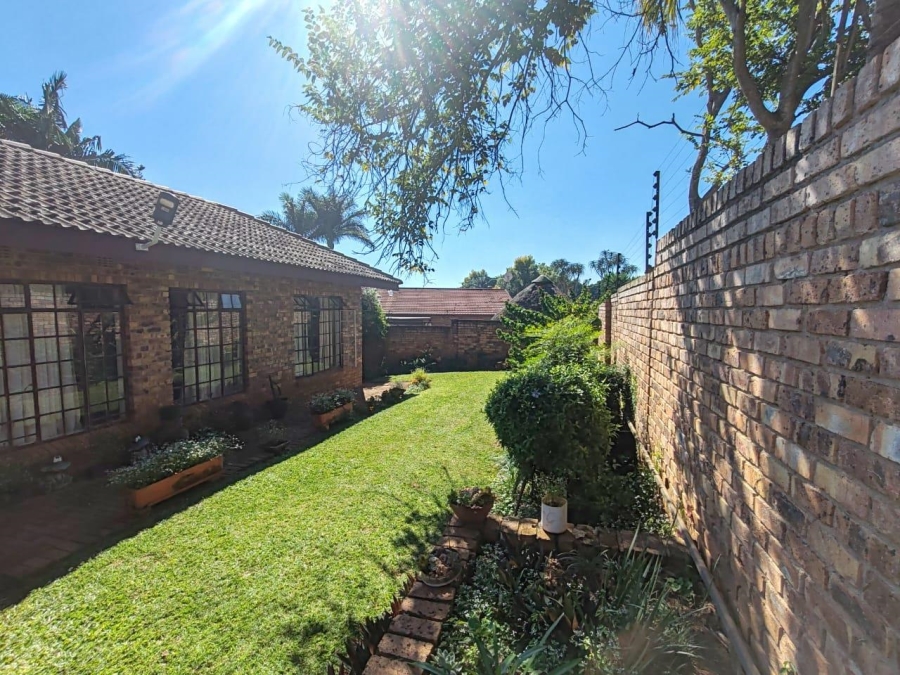 5 Bedroom Property for Sale in Kingsview Mpumalanga
