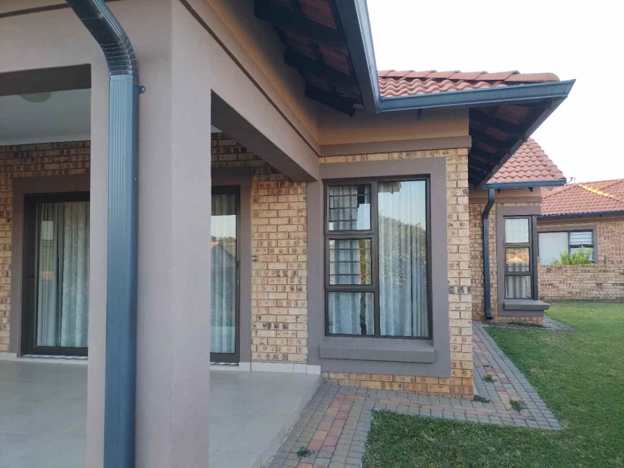 To Let 2 Bedroom Property for Rent in Nelspruit Mpumalanga