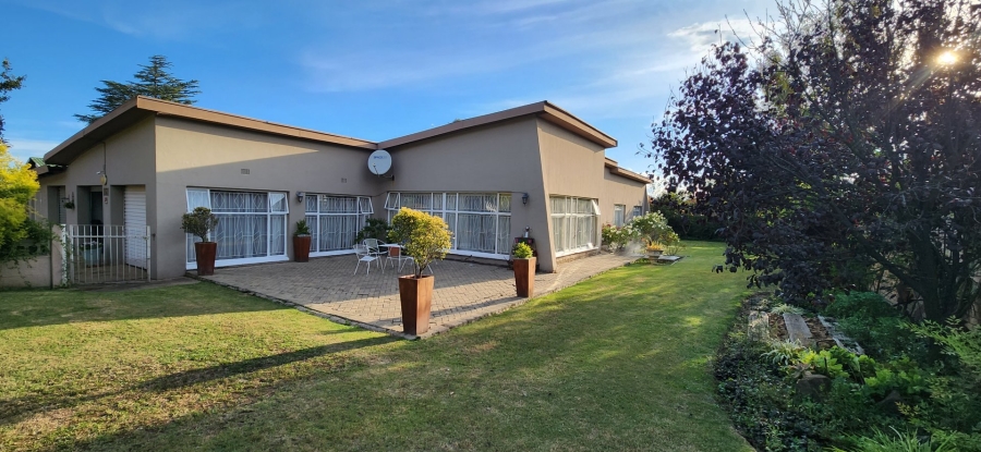 3 Bedroom Property for Sale in Standerton Mpumalanga