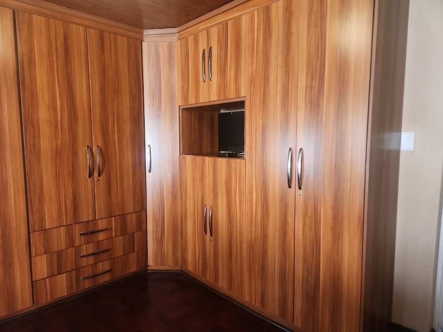 4 Bedroom Property for Sale in Standerton Mpumalanga