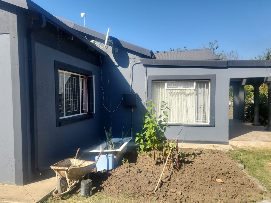 4 Bedroom Property for Sale in Standerton Mpumalanga