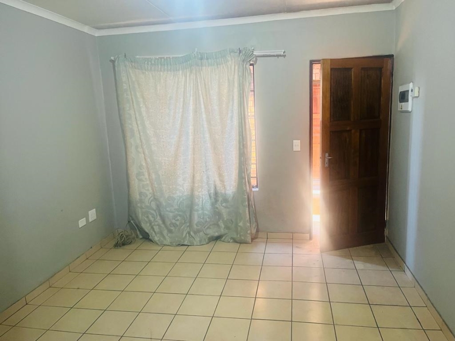 2 Bedroom Property for Sale in Duvha Park Mpumalanga