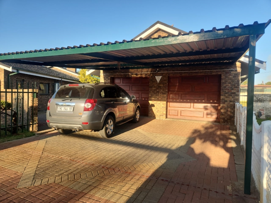 4 Bedroom Property for Sale in Meyerville Mpumalanga