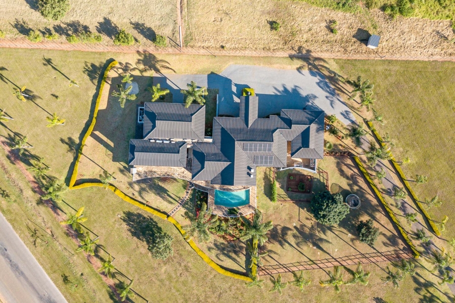 6 Bedroom Property for Sale in Summer Breeze Estate Mpumalanga