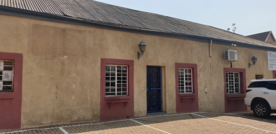 To Let  Bedroom Property for Rent in Middelburg Central Mpumalanga
