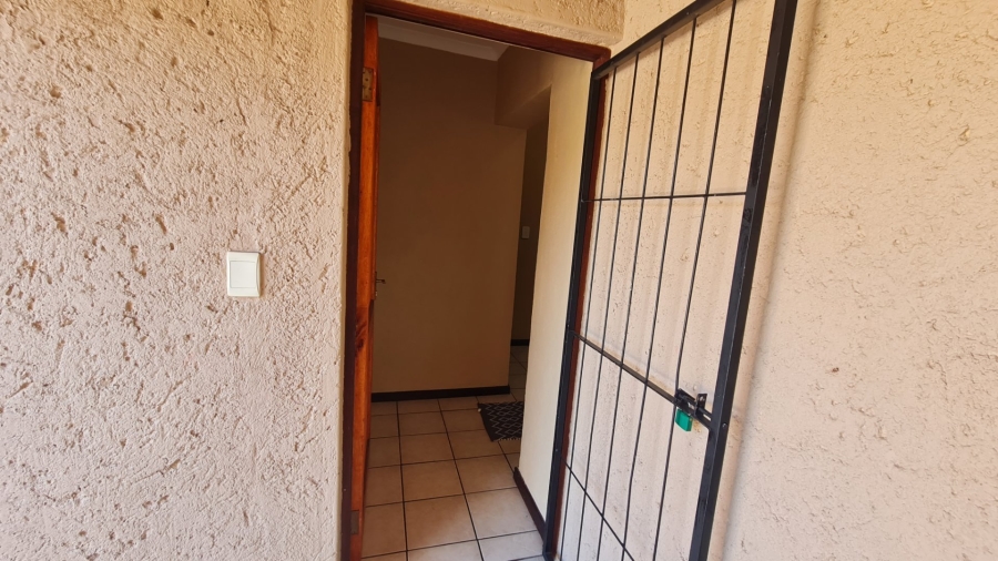 2 Bedroom Property for Sale in White River Ext 18 Mpumalanga
