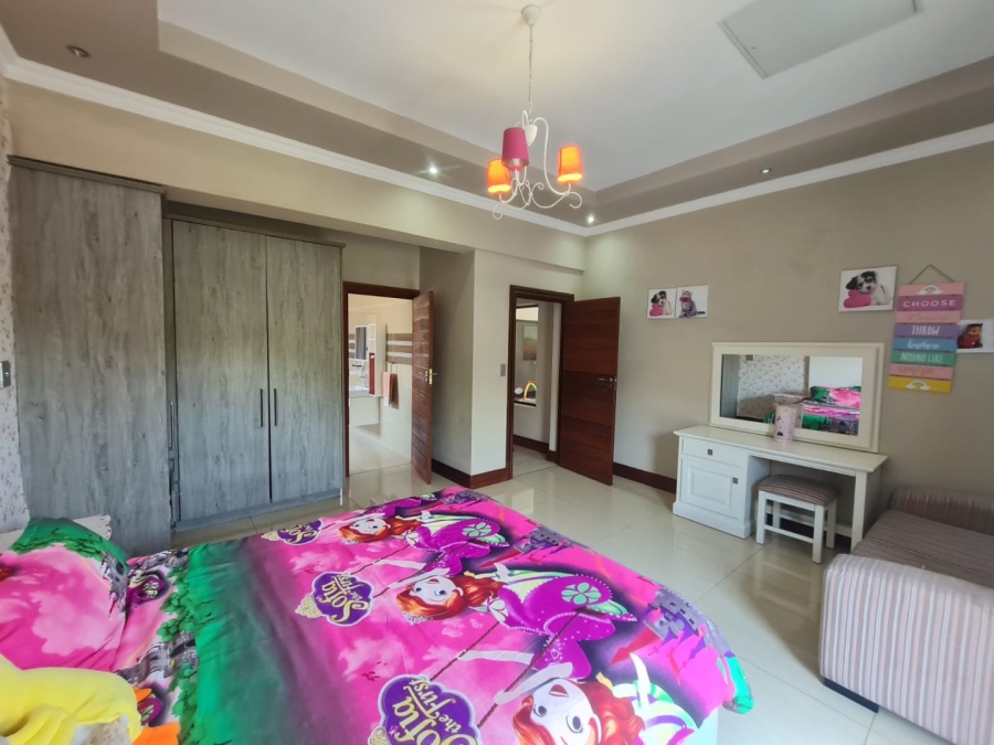 5 Bedroom Property for Sale in Elawini Lifestyle Estate Mpumalanga