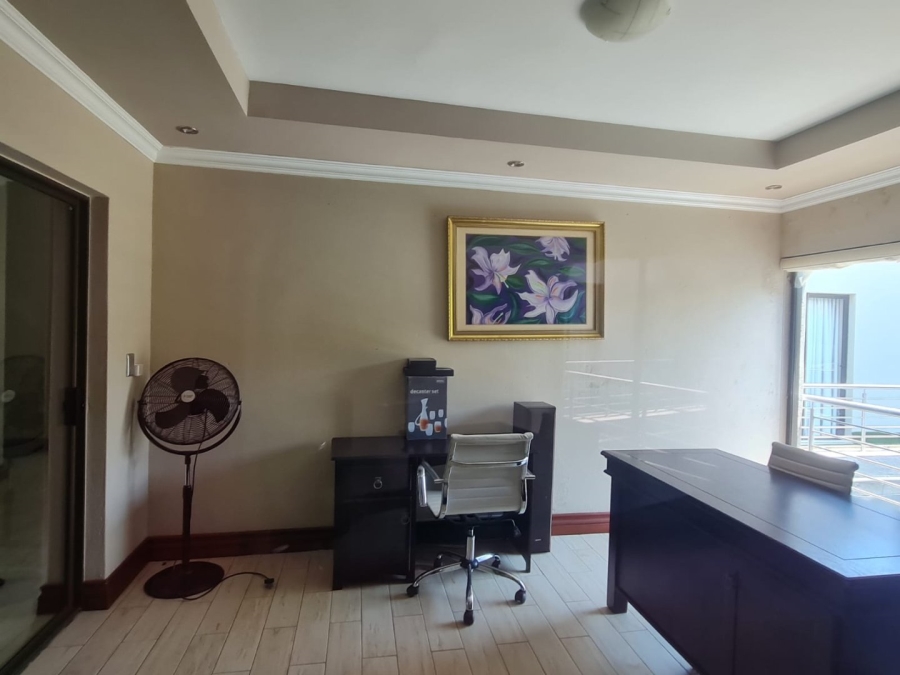 5 Bedroom Property for Sale in Elawini Lifestyle Estate Mpumalanga