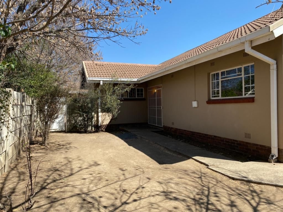 3 Bedroom Property for Sale in Flora Park Mpumalanga