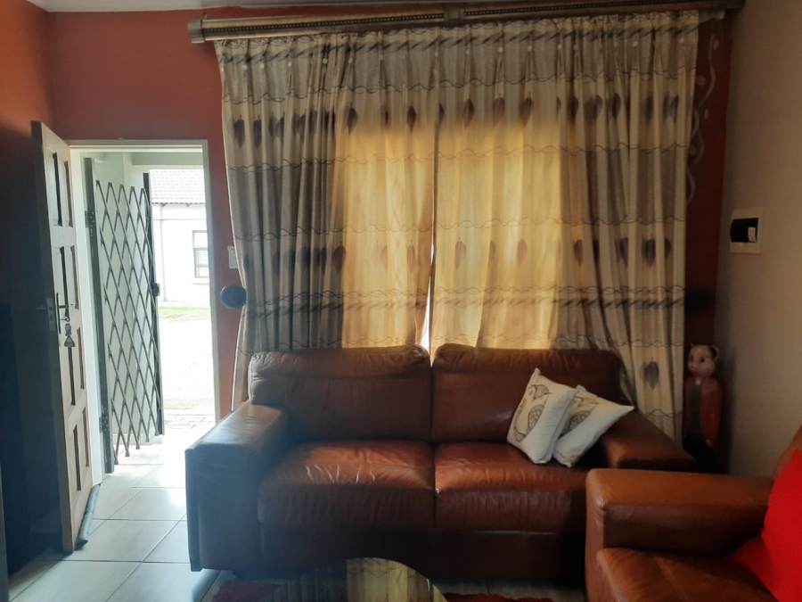 To Let 2 Bedroom Property for Rent in Trichardt Mpumalanga