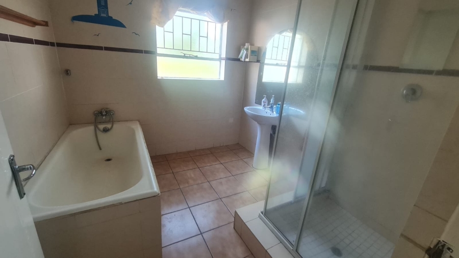 4 Bedroom Property for Sale in White River Rural Mpumalanga