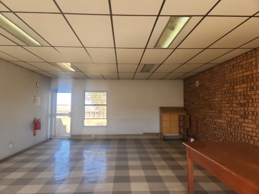 To Let  Bedroom Property for Rent in Standerton Rural Mpumalanga