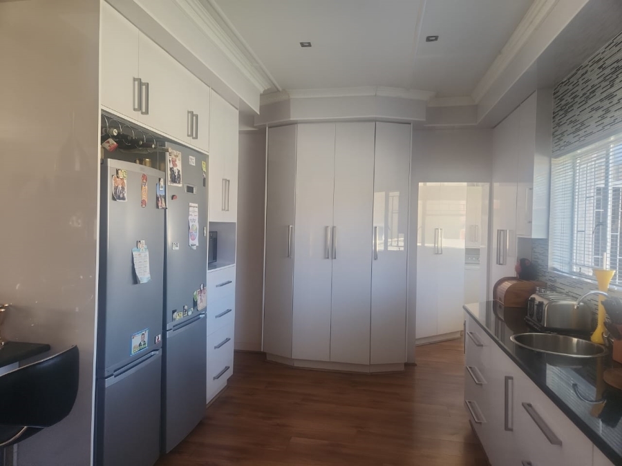 3 Bedroom Property for Sale in Standerton Mpumalanga