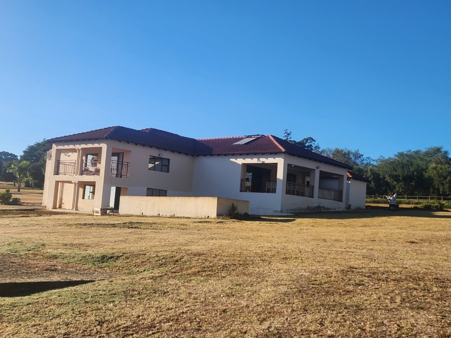 6 Bedroom Property for Sale in White River Estates Mpumalanga