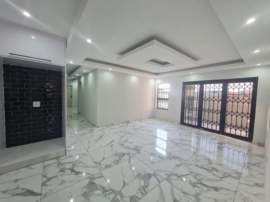 4 Bedroom Property for Sale in Aerorand Mpumalanga
