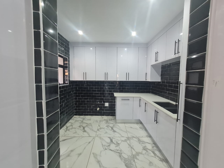4 Bedroom Property for Sale in Aerorand Mpumalanga