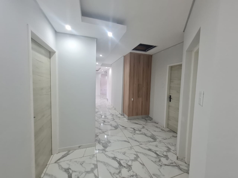 4 Bedroom Property for Sale in Aerorand Mpumalanga