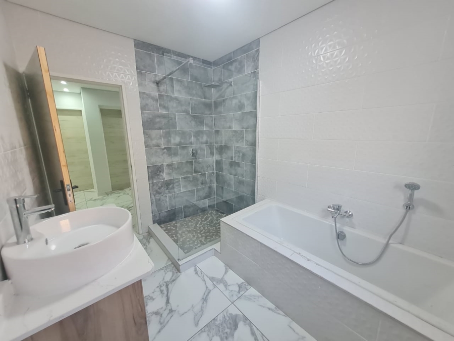 4 Bedroom Property for Sale in Aerorand Mpumalanga