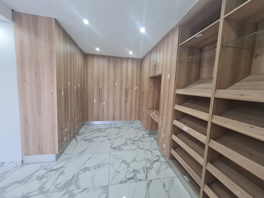 4 Bedroom Property for Sale in Aerorand Mpumalanga