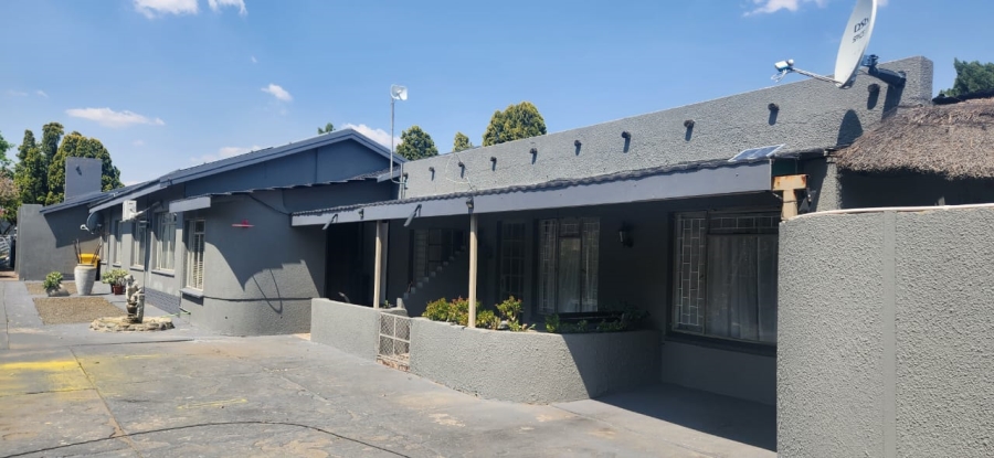 To Let 3 Bedroom Property for Rent in Meyerville Mpumalanga