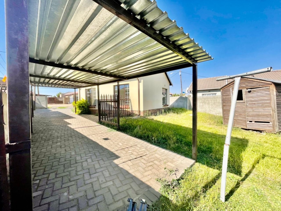 2 Bedroom Property for Sale in Nazareth Mpumalanga