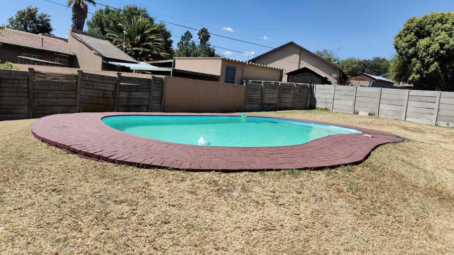 3 Bedroom Property for Sale in Sunset Park Mpumalanga