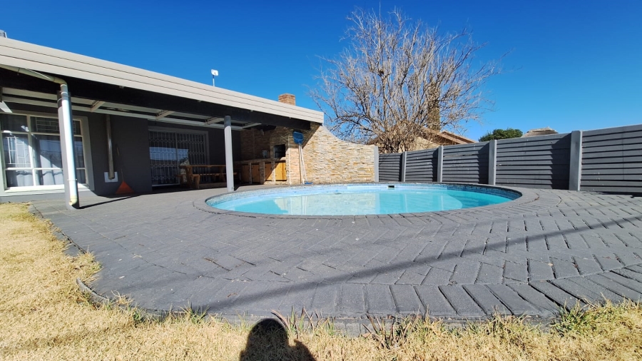 3 Bedroom Property for Sale in Sunset Park Mpumalanga